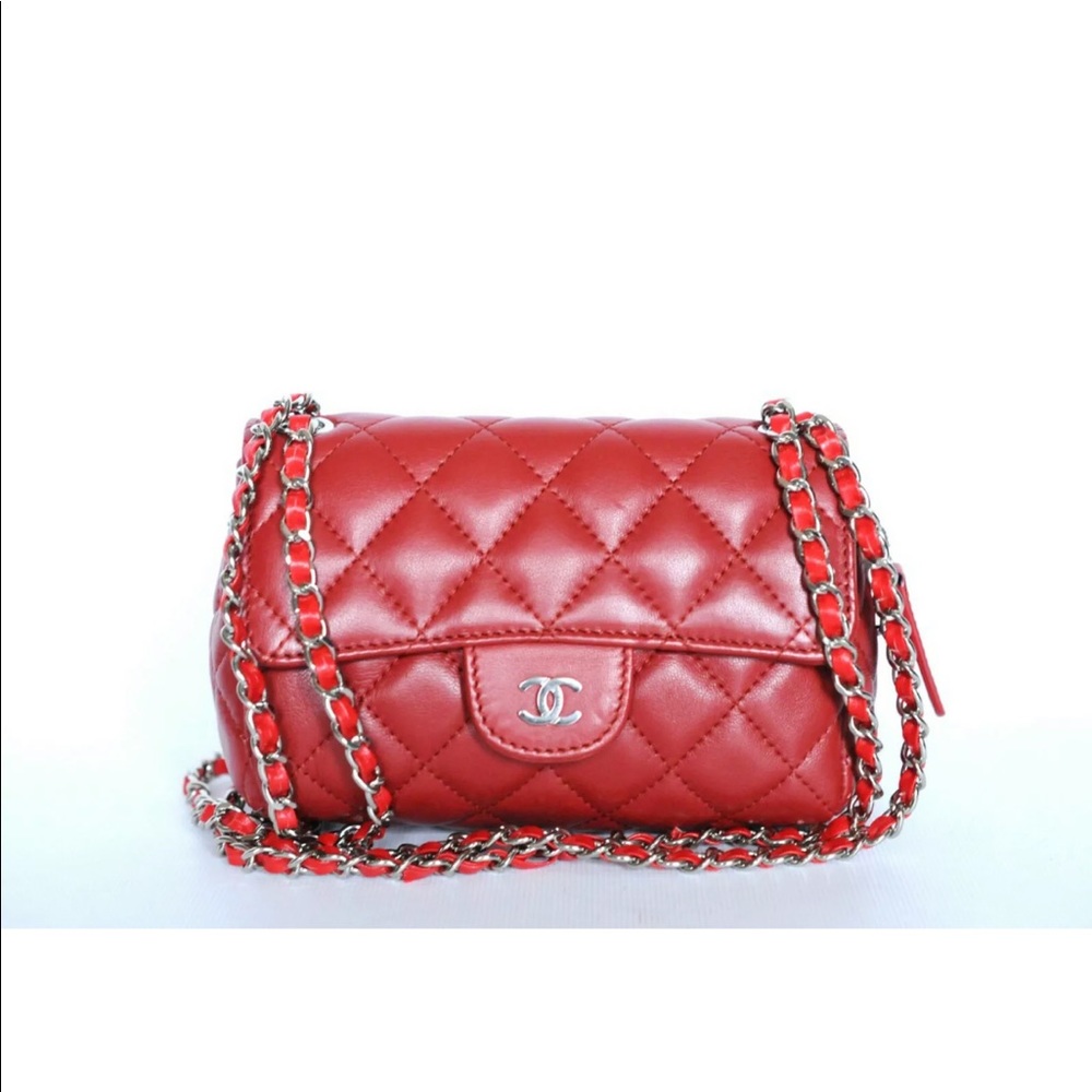CHANEL RED MINI LAMBSKIN FLAP BAG ENTRUPY 🚫SOLD🚫